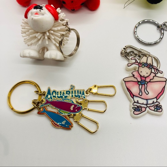 Vintage | 90s Animal Keychain Bundle - Picture 2 of 5